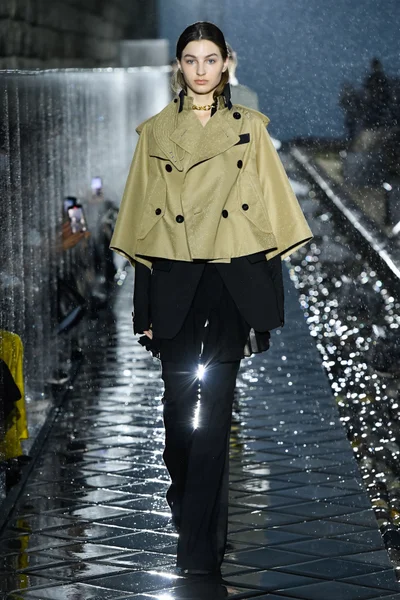 Look 33